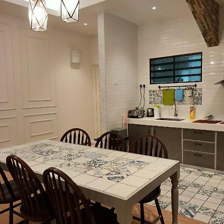 Cameron Lovely Cottage 3 Rooms 타나라타 외부 사진